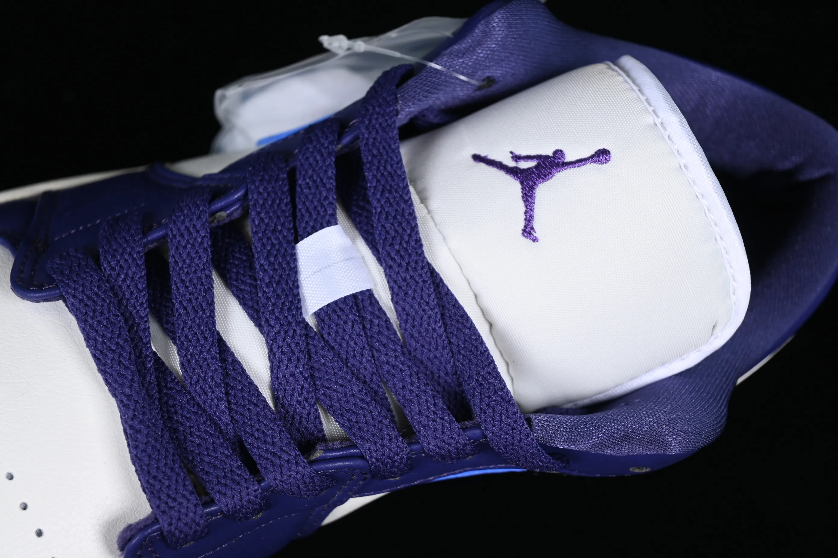 All categories Air Jordan Jordan series basketball shoes Air Jordan 1 Low Z version Air Jordan 1 Low AJ1 Joe 1 white and purple cultural low-top casual sneakers DC0774-502